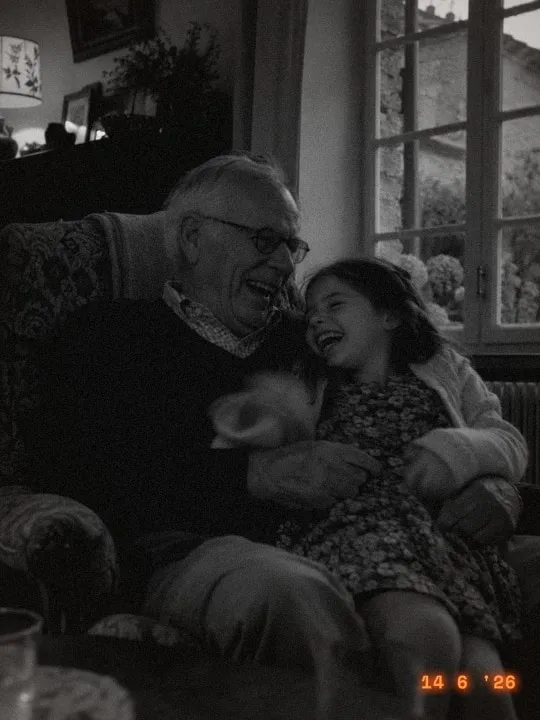 The same photo with the Black & white film style