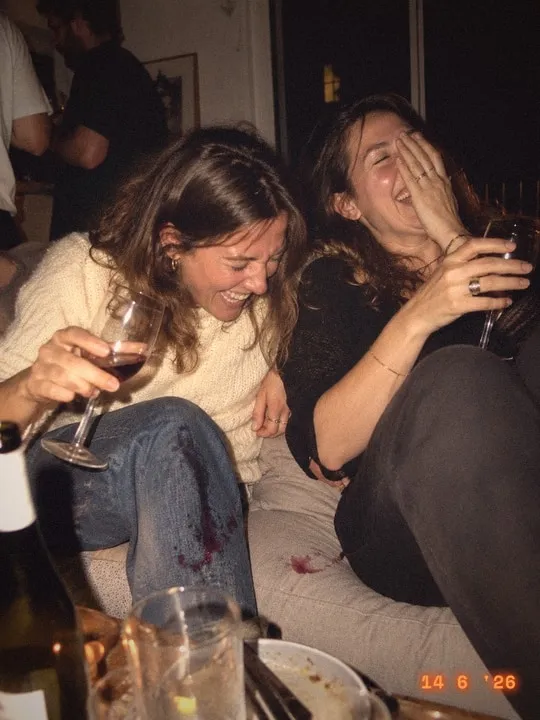 The same photo with the Disposable film style